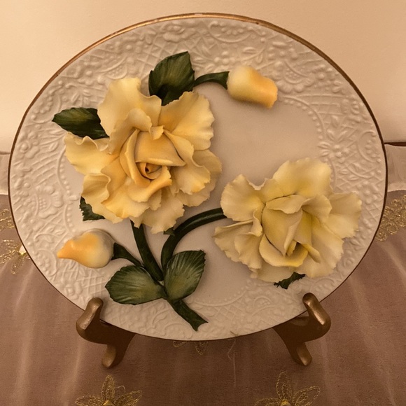 The Roses Of Capodimonte Limited Edition - Picture 2 of 10